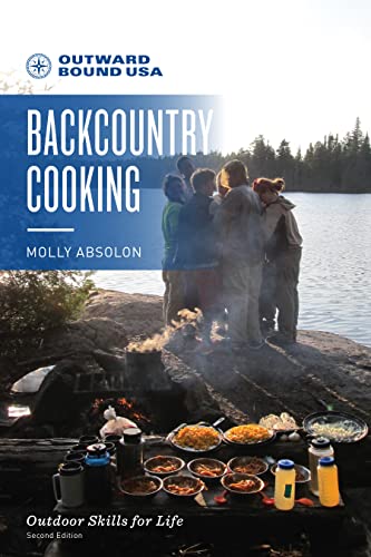 Outward Bound Backcountry Cooking von Falcon Press Publishing