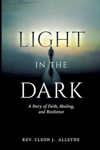 Light in the Dark von Depths to Heights Publishing