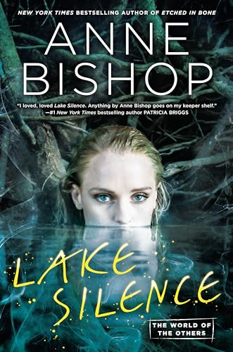 Lake Silence (World of the Others, The, Band 1)