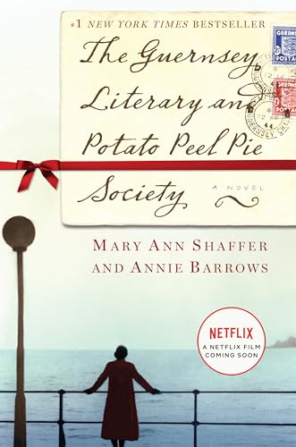 The Guernsey Literary and Potato Peel Pie Society: A Novel von The Dial Press