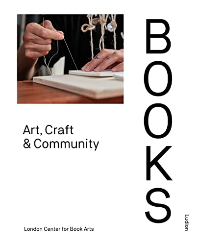 Books: Art, Craft & Community von Thames & Hudson