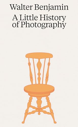 Walter Benjamin. A Little History of Photography von KÖNIG, WALTHER