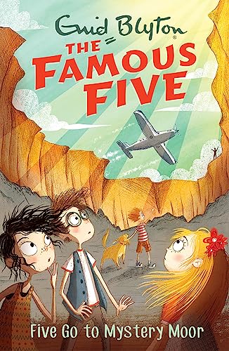 Five Go To Mystery Moor: Book 13 (Famous Five)