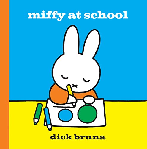 Miffy at School von Simon & Schuster