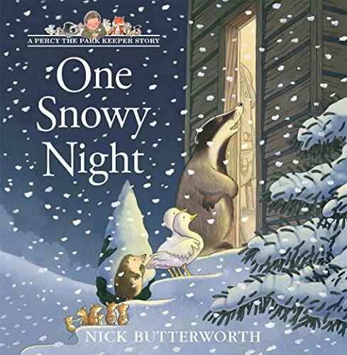 One Snowy Night: Bilderbuch (A Percy the Park Keeper Story)