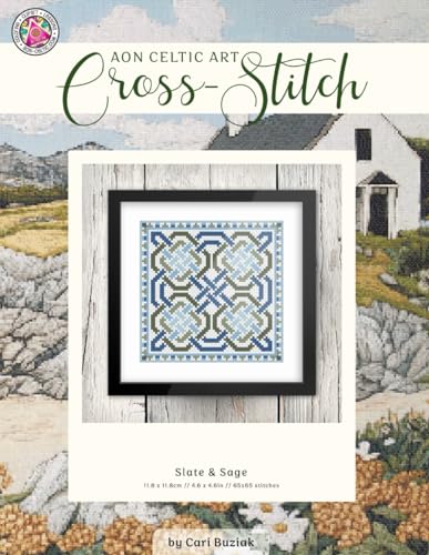 Slate & Sage: Celtic Cross-Stitch Chart, 4.6” x 4.6”, Fun & Easy Counted Cross Stitch Pattern for Adults (Cross-Stitch Books by Cari Buziak / AonCelticArt) von Lil' Llama Press