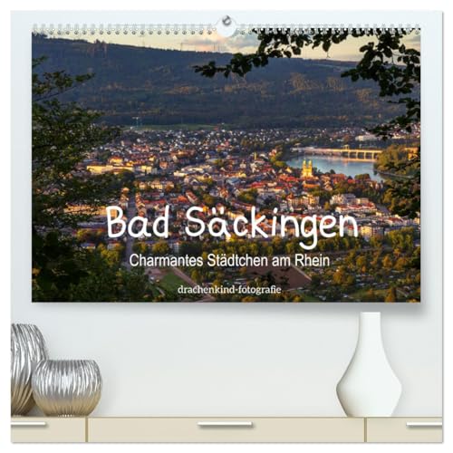 Bad Säckingen - Charmantes Städtchen am Rhein (hochwertiger Premium Wandkalender 2025 DIN A2 quer), Kunstdruck in Hochglanz von CALVENDO