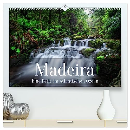 Madeira - Eine Perle im Atlantischen Ozean (hochwertiger Premium Wandkalender 2025 DIN A2 quer), Kunstdruck in Hochglanz von CALVENDO