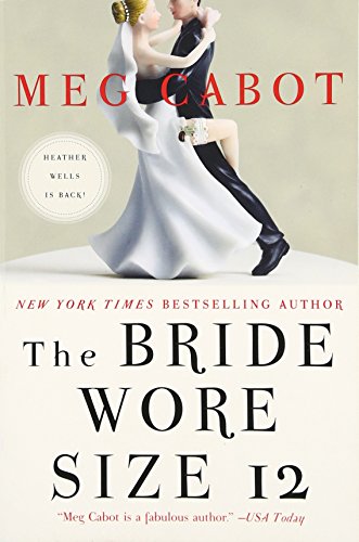 The Bride Wore Size 12: A Novel (Heather Wells Mysteries) (Heather Wells Mysteries, 5)