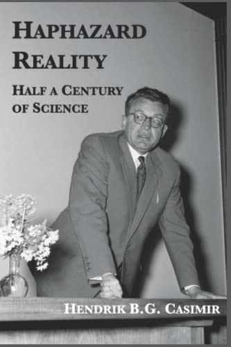 Haphazard Reality: Half a Century of Science von Plunkett Lake Press