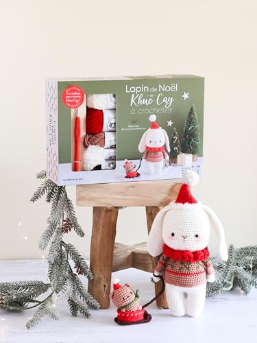 Coffret Lapin de Noël de Khuc Cay à crocheter: Avec 1 livret, 6 pelotes 100% coton, du fil texturé blanc, 1 crochet n°2.5, 1 aiguille à laine, du fil ... yeux de sécurité, 1 trousse zippée Khuc Cay von DE SAXE
