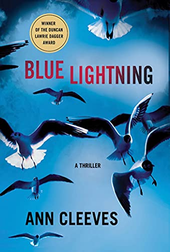 Blue Lightning (Shetland Island Mysteries)