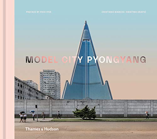 Model City Pyongyang von Thames & Hudson