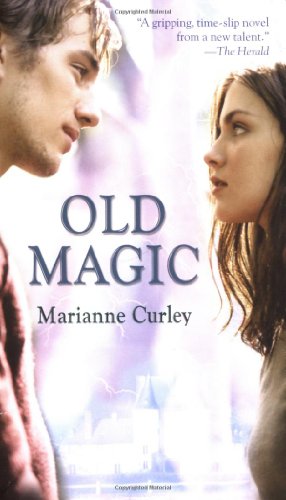 Old Magic von Simon Pulse