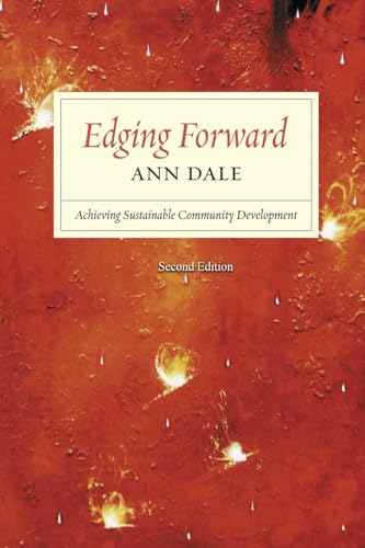 Edging Forward: Achieving Sustainable Community Development von The Book Publishing Pros