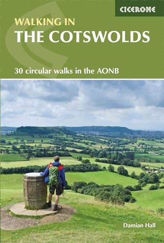 Walking in the Cotswolds: 30 circular walks in the AONB (Cicerone guidebooks) von Cicerone Press