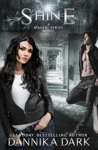 Shine (Mageri Series: Book 5) (The Mageri Series, Band 5) von CREATESPACE