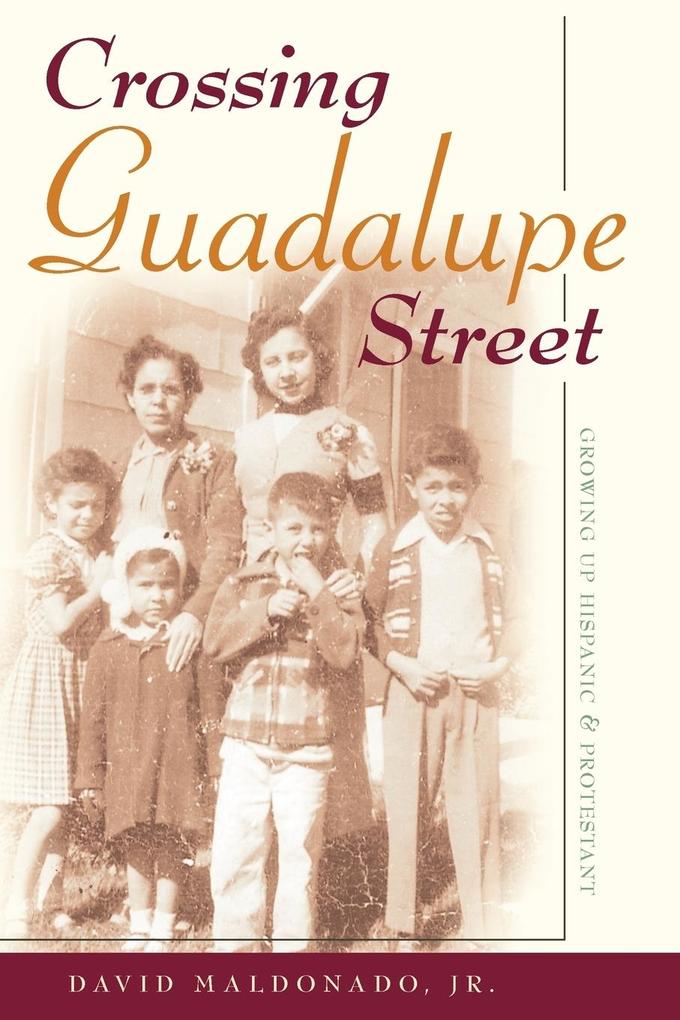 Crossing Guadalupe Street von University of New Mexico Press