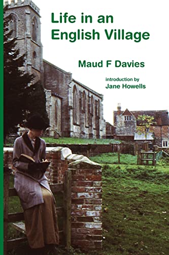 Life in an English Village von Hobnob Press