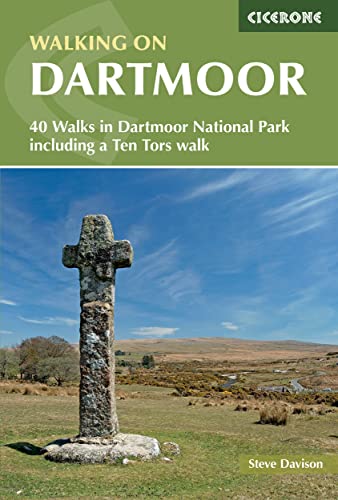 Walking on Dartmoor: 40 Walks in Dartmoor National Park including a Ten Tors walk (Cicerone guidebooks) von Cicerone Press Limited