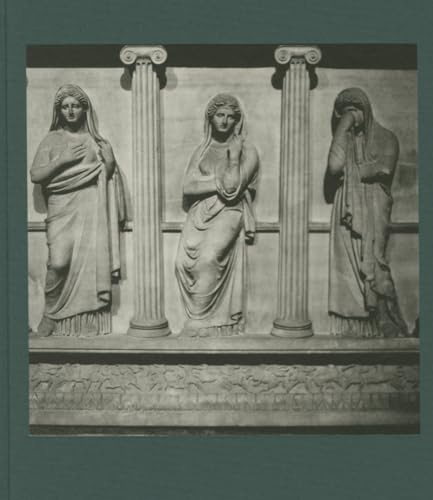 Museum of Chance: The eighty-eight quadratone images in the book will also appear on the front and back covers in random pairs, transforming each copy ... Wird mit verschiedenen Covern geliefert