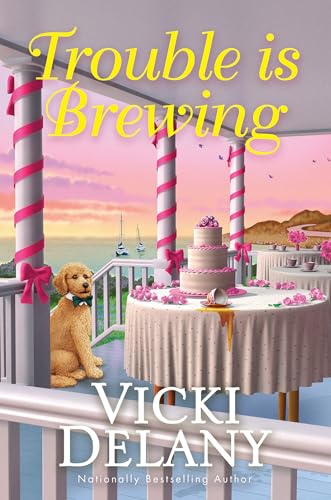 Trouble Is Brewing (Tea by the Sea Mysteries, Band 5) von Penguin
