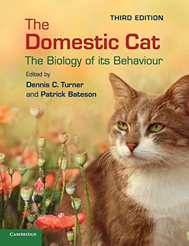 The Domestic Cat: The Biology Of Its Behaviour von Cambridge University Press