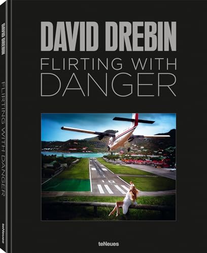 Flirting with Danger von teNeues