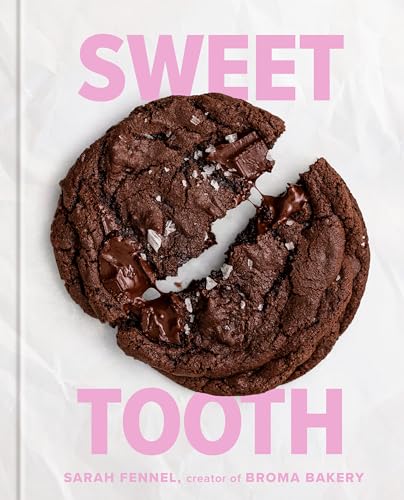 Sweet Tooth: 100 Desserts to Save Room For (A Baking Book) von Clarkson Potter