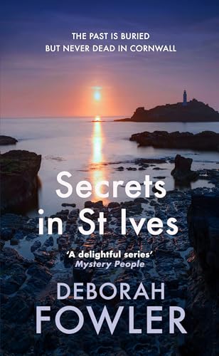 Secrets in St Ives: Cosy Crime on the Cornish Coast (St Ives Mysteries) von Allison & Busby