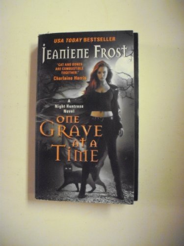 One Grave at a Time: A Night Huntress Novel von Avon Books