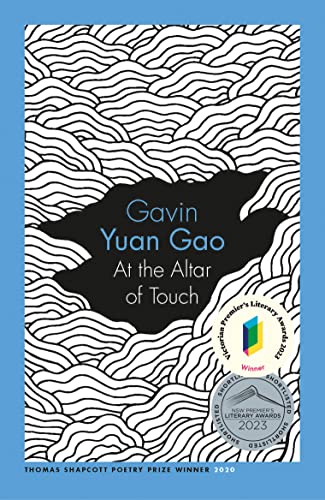 At the Altar of Touch (Uqp Poetry) von University of Queensland Press