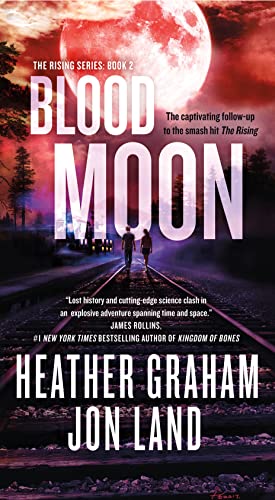Blood Moon: The Rising Series: Book 2 (Rising, 2, Band 2) von Tor Books