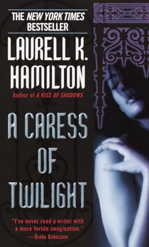 A Caress of Twilight (Merry Gentry, Band 2) von Fawcett