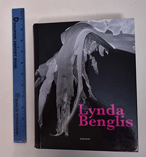 Lynda Benglis