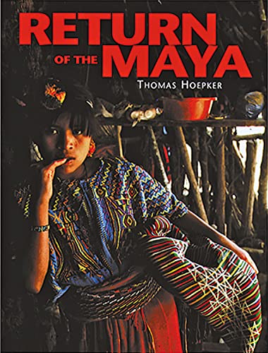 Return Of The Maya von Dewi Lewis Publishing