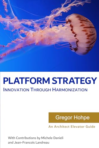 Platform Strategy: Innovation Through Harmonization von Independently published