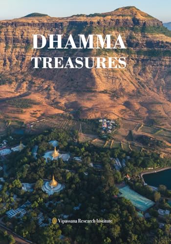 Dhamma Treasures: Living a Life of Dhamma Dhamma Treasures: Living a Life of Dhamma von Vipassana Research Institute