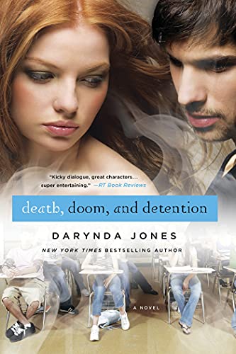 DEATH, DOOM AND DETENTION (Darklight) von St. Martins Press-3PL