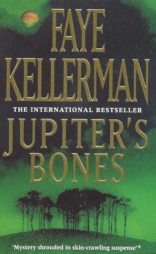 Jupiter's Bones von Headline Book Publishing
