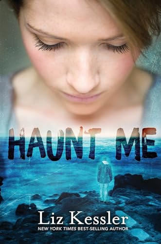 Haunt Me Haunt Me von Candlewick Press