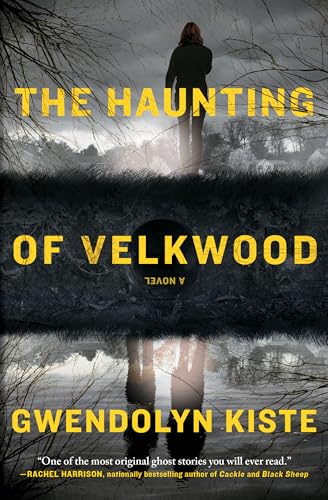 The Haunting of Velkwood von Saga Press