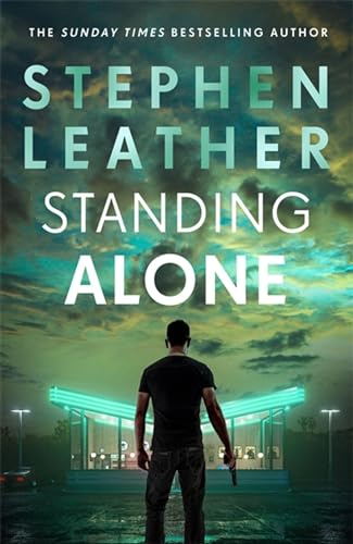 Standing Alone: A Matt Standing thriller from the bestselling author of the Spider Shepherd series (Matt Standing Thrillers) von HODDER AND STOUGHTON