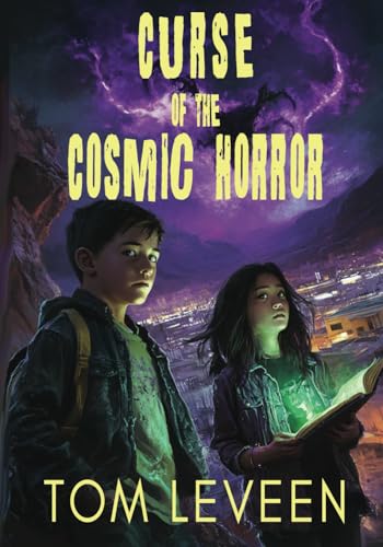 Curse of the Cosmic Horror: A Scary Book for Kids von FTJ Creative LLC