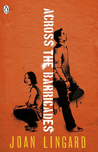 Across the Barricades: A Kevin and Sadie Story (The Originals) von Penguin