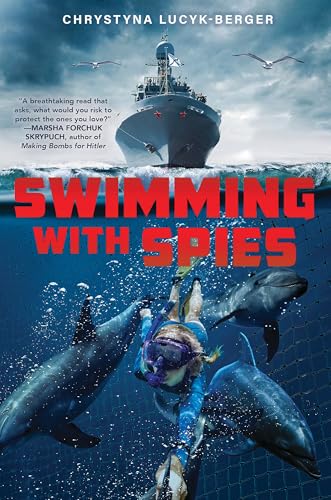 Swimming With Spies von Scholastic US