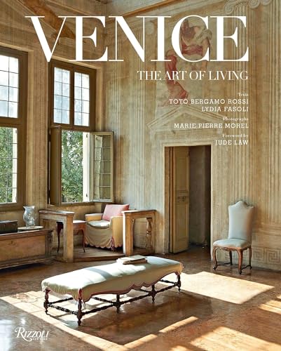 Venice: The Art of Living