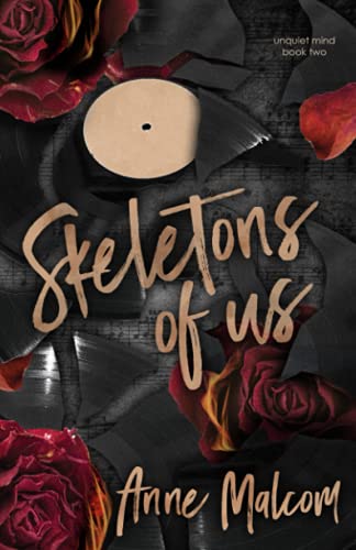 Skeletons of Us (Unquiet Mind, Band 2) von Independently published