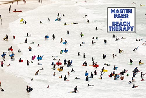 Martin Parr: Beach Therapy (Fotografia) von Damiani Ltd