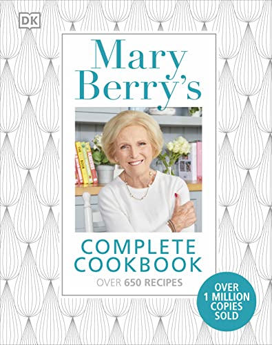 Mary Berry's Complete Cookbook: Over 650 recipes von DK
